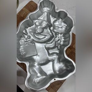 Elmo Silver Cake Pan
